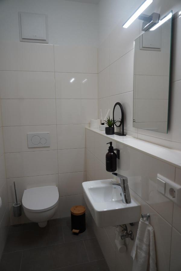Design-Apartment I Direkt Im Zentrum I Boxspring I Nespresso I Terrasse Mit Garten I Parkplatz Бад Кроцинген Екстериор снимка