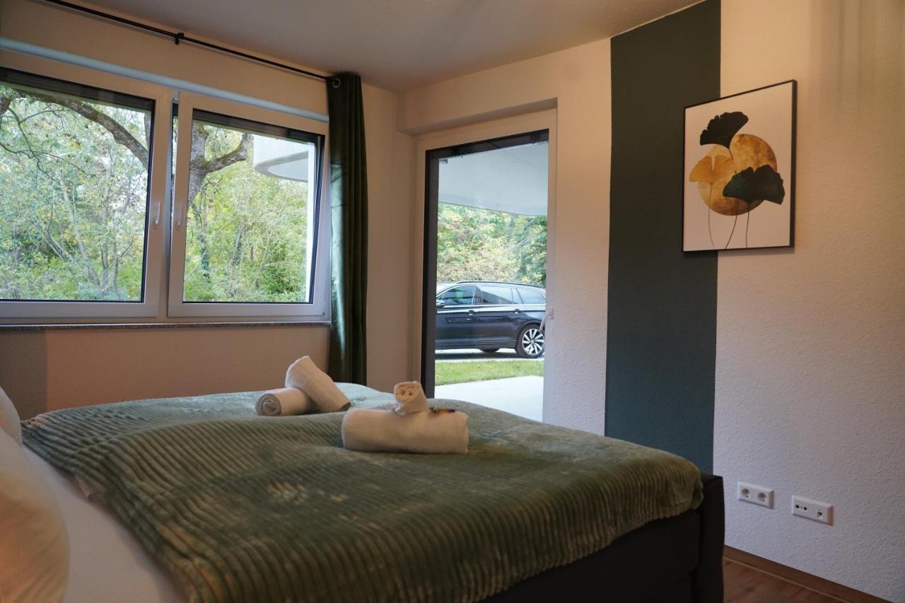 Design-Apartment I Direkt Im Zentrum I Boxspring I Nespresso I Terrasse Mit Garten I Parkplatz Бад Кроцинген Екстериор снимка